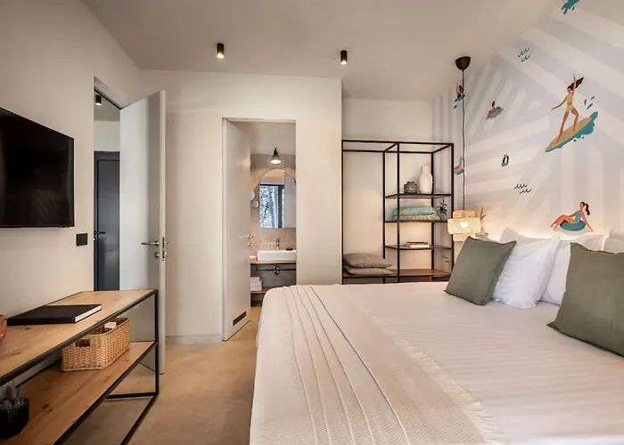 Places Hvar By Valamar Resort 4*