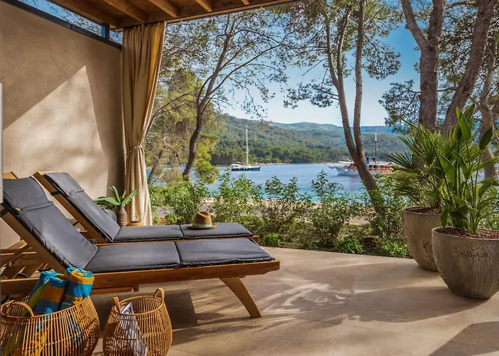 Resort Places Hvar By Valamar